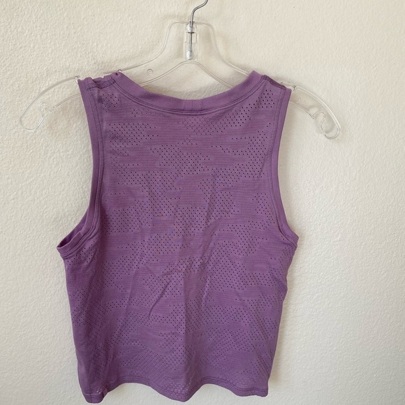 Lululemon Women’s Train to be Tank Athletic Purple Top Fit S Boxy Crop Active - Picture 3 of 6